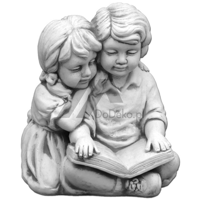 Escultura de crianças com um livro - escultura decorativa feita de concreto